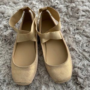 Girls Janie & Jack Gold ballets shoes, Size 13
